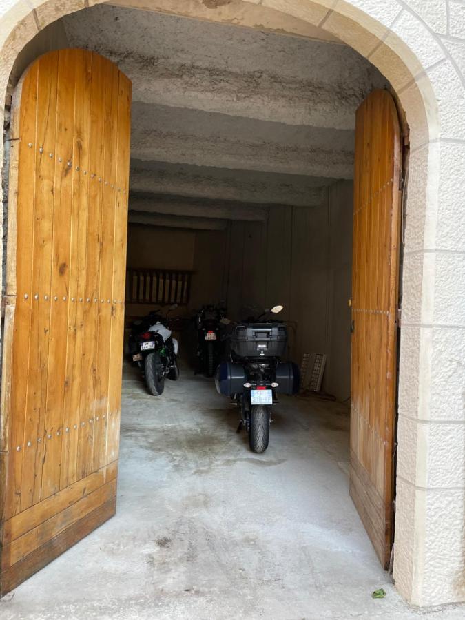 Chambre Familiale Du Couvent Narbonne Exterior photo